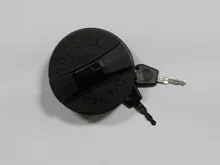 zátka nádrže UNI 80mm/zámok/ plast.LEMA