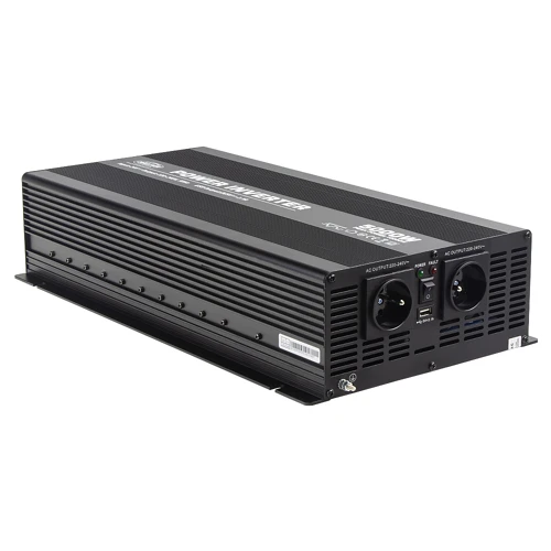 Menič napätia z 24/230V + USB, 5000W