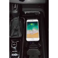 Qi indukčná nabíjačka telefónov Volvo S90, V90, XC60, XC90 (2)
